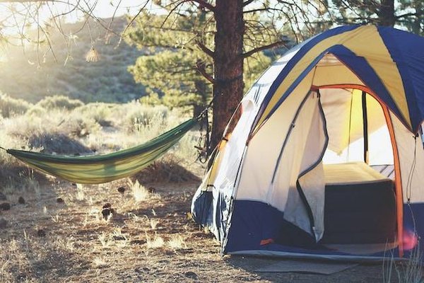 Comment bien choisir son équipement de camping pour un séjour en montagne dans les Pyrénées ?