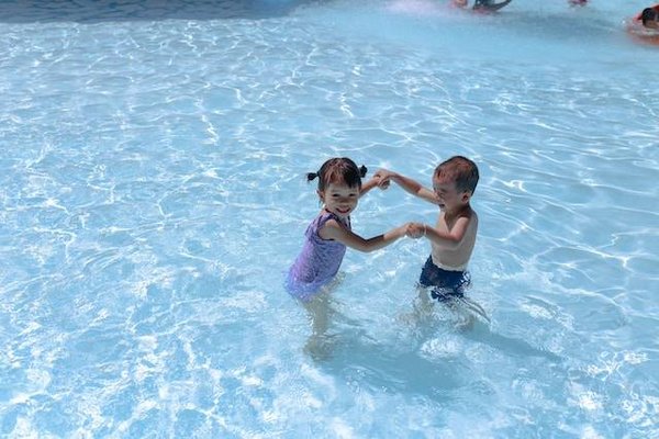 Quels sont les campings avec des équipements adaptés aux enfants dans la Drôme ?