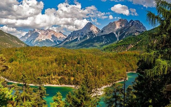 Les destinations de camping familiales les plus populaires et les mieux adaptées